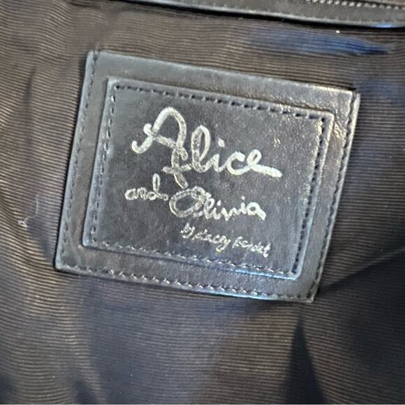 Alice + Olivia Large Leather Black Messenger Style Purse Bag - Picture 7 of 13